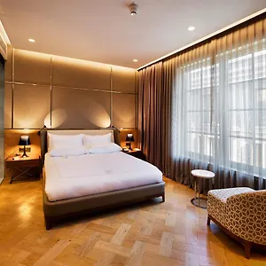 Fer 4*, Istambul Turquie
