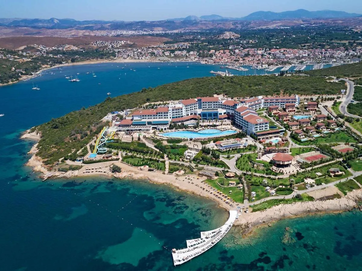 Royal Teos Thermal Resort Clinic & Spa - Halal Hotel Seferihisar