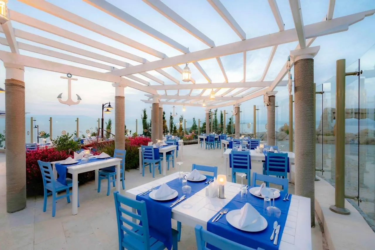 Royal Teos Thermal Resort Clinic & Spa - Halal Hotel Seferihisar Turkey